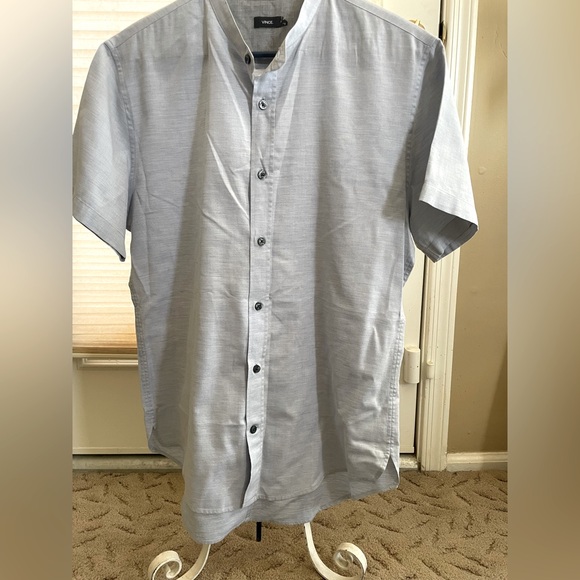 Vince Men's Casual Light Blue Button Down Shirt - Picture 1 of 5